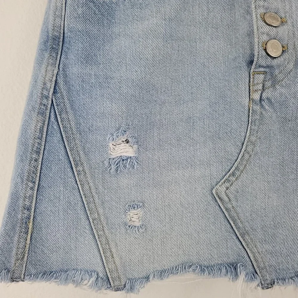 Free People We The Free Button Fly Denim Distressed Mini Skirt Si…